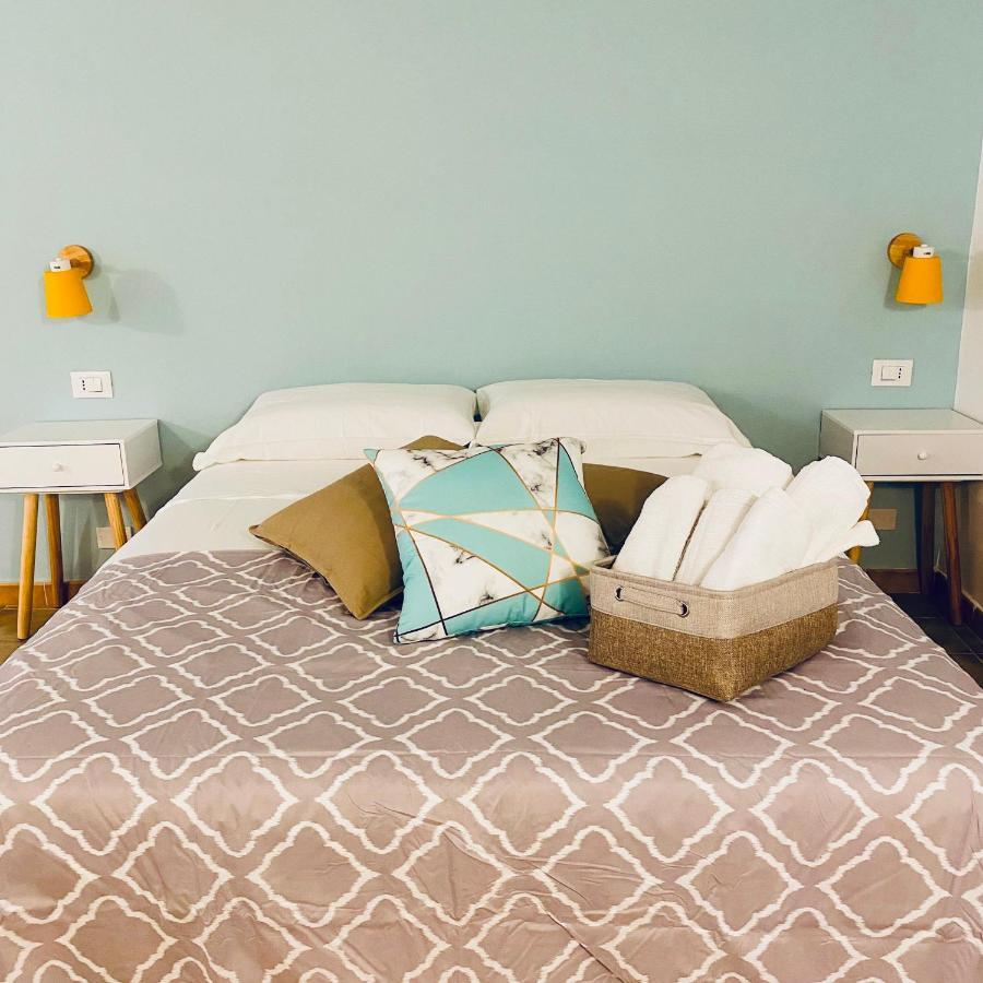 Vico Gli Scalzi Apartment กาเอตา ภายนอก รูปภาพ